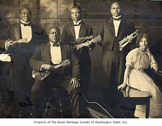 Wang Doodle Orchestra_Frank Waldron standing 1st on right_SeattleWA_1915